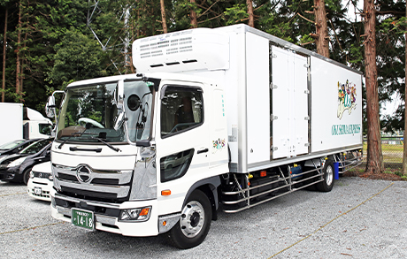 トラックドライバー　求人